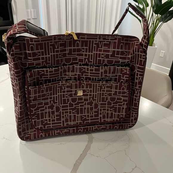 DIANE VON FURSTENBERG TRAVEL MAROON/BURGUNDY BAG SUIT LUGGAGE Garment bag - Picture 1 of 3